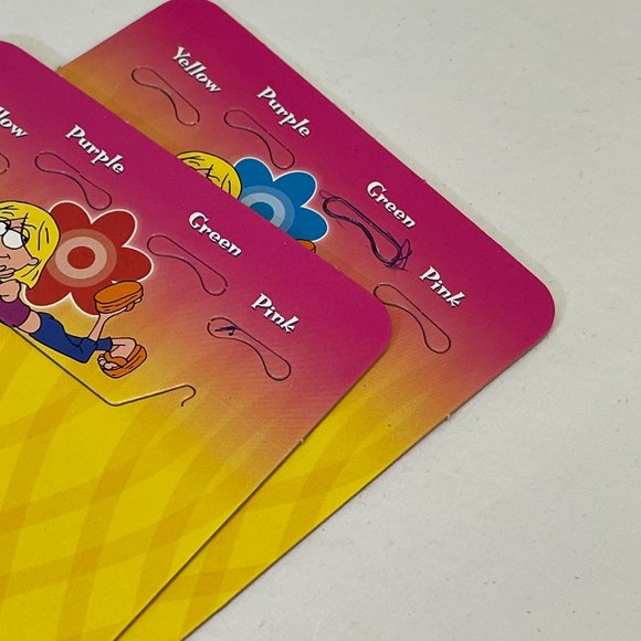 Disney Lizzie McGuire Board Game - Yellow and Pink - Picture 15 of 16